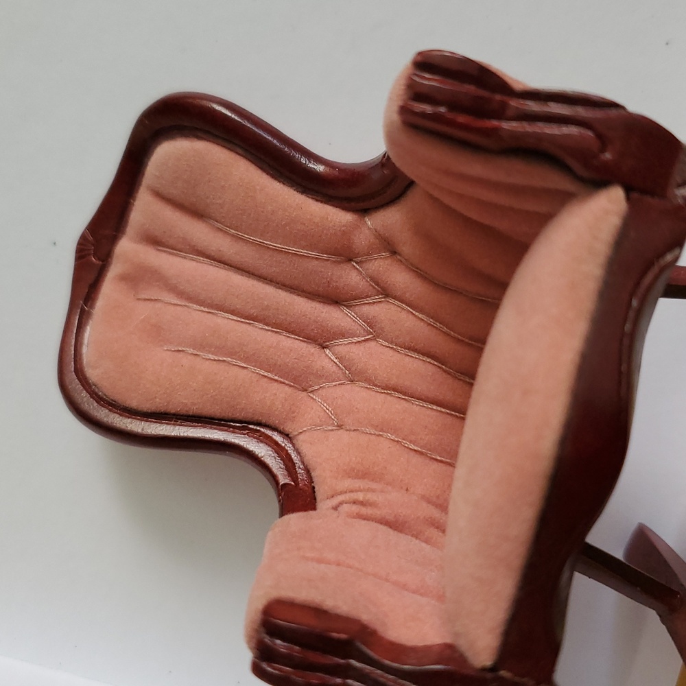 Antique Vintage Pink Upholstered Rocking Chair Doll House Miniature 1:12 scale - Picture 2 of 7